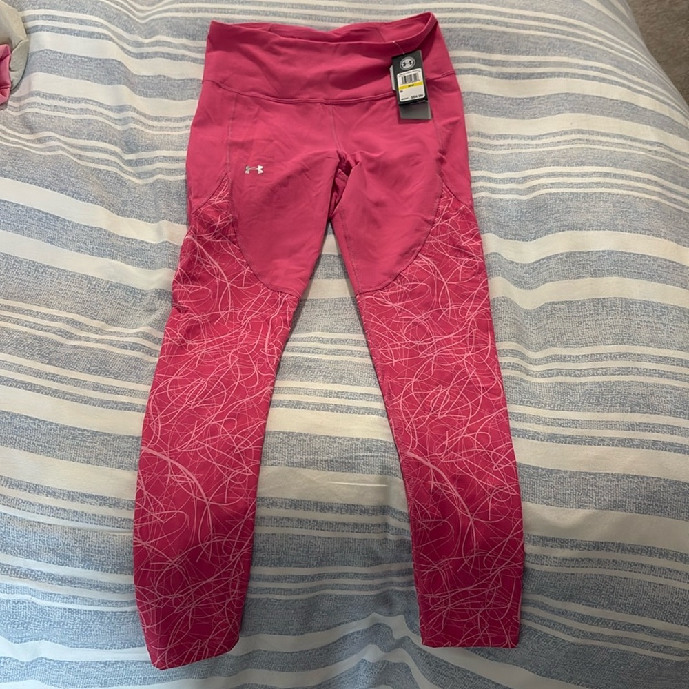 New with tags under Armour leggings